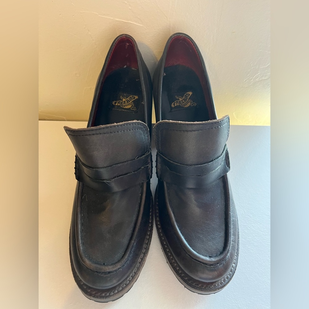 Freebirds Lugsole Heeled Loafer